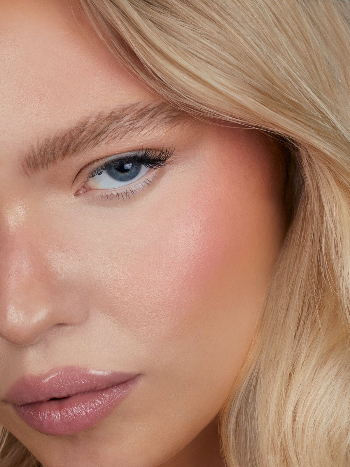 REFY - Cream blush