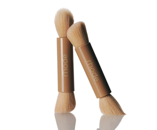 Pocket brush (Pre-order item Arriving on 28 Aug)