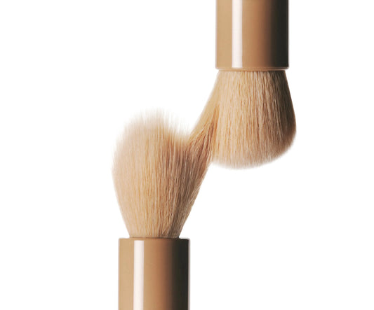 Pocket brush (Pre-order item Arriving on 28 Aug)